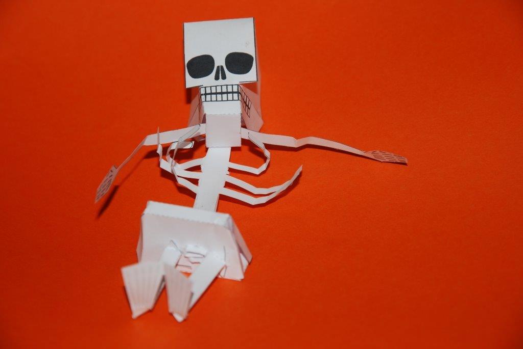 Squelette en papier