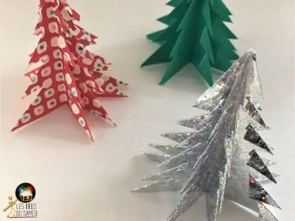 Comment faire un sapin de Noël en origami ?
