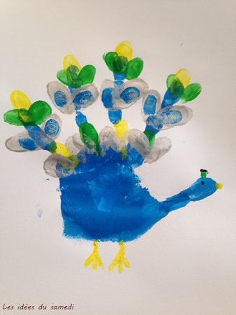 handprint paon peacock