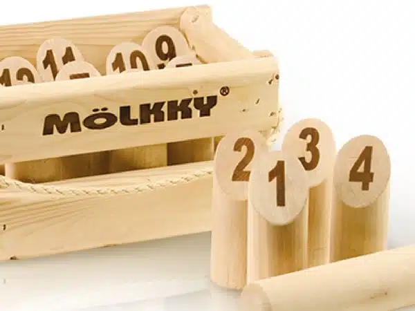 Comment jouer au Mölkky en famille ?